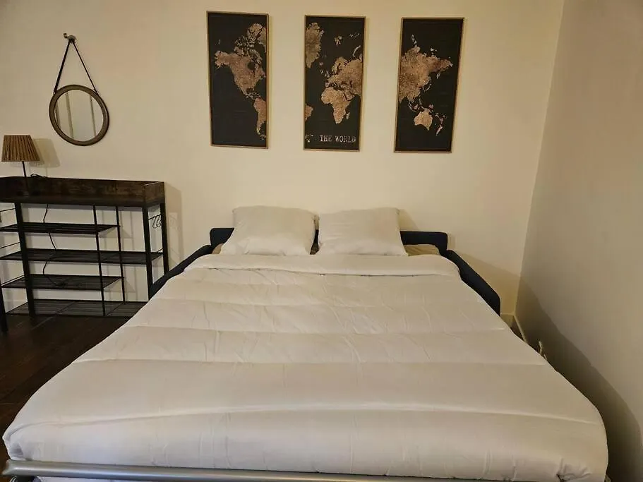 Appartement Cosy Paris Centre 0*,  France
